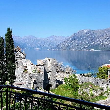 Apartments Coral Kotor Eksteriør billede