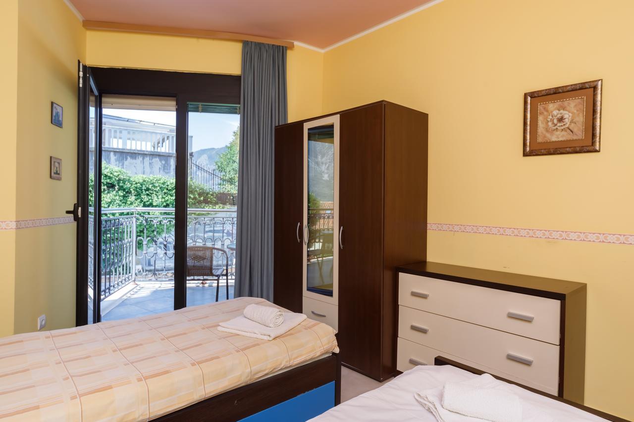 Apartments Coral Kotor Eksteriør billede