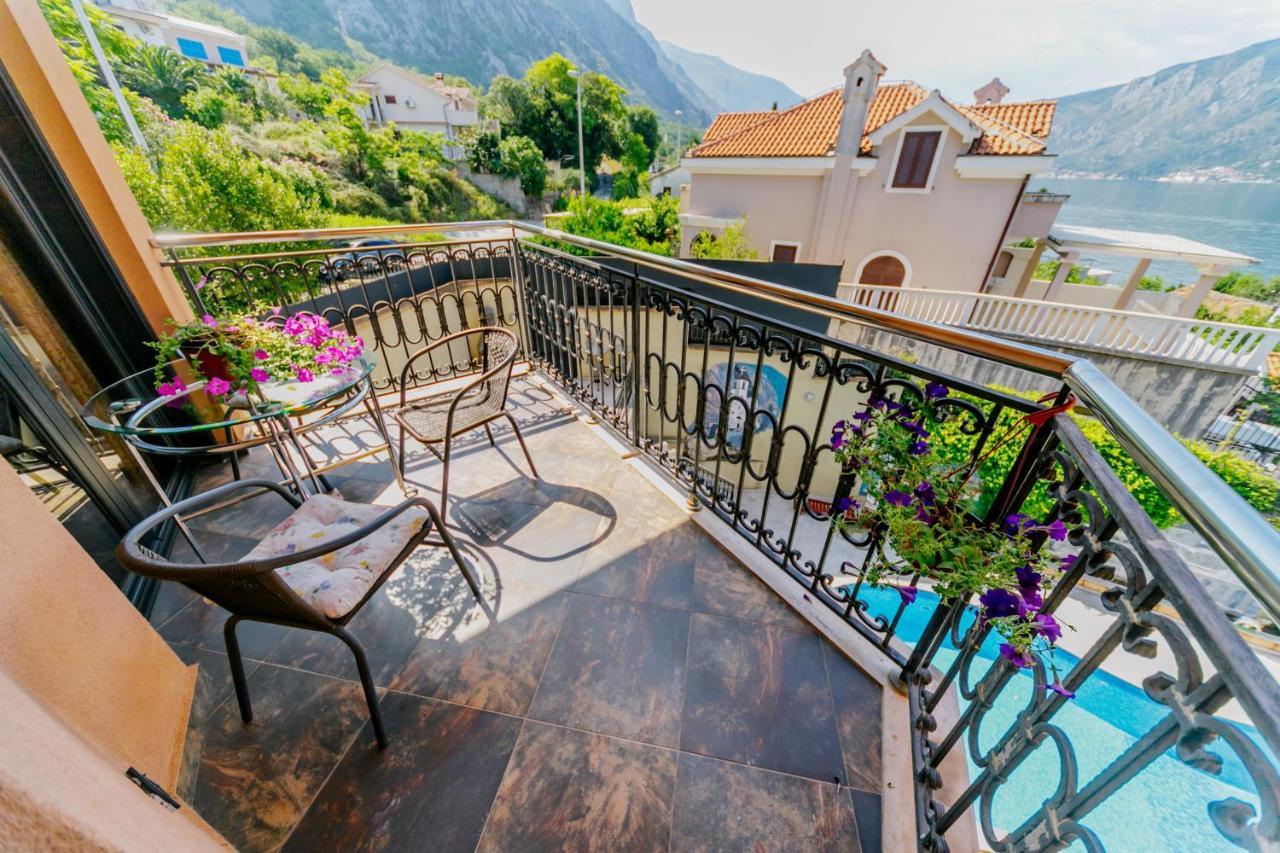 Apartments Coral Kotor Eksteriør billede